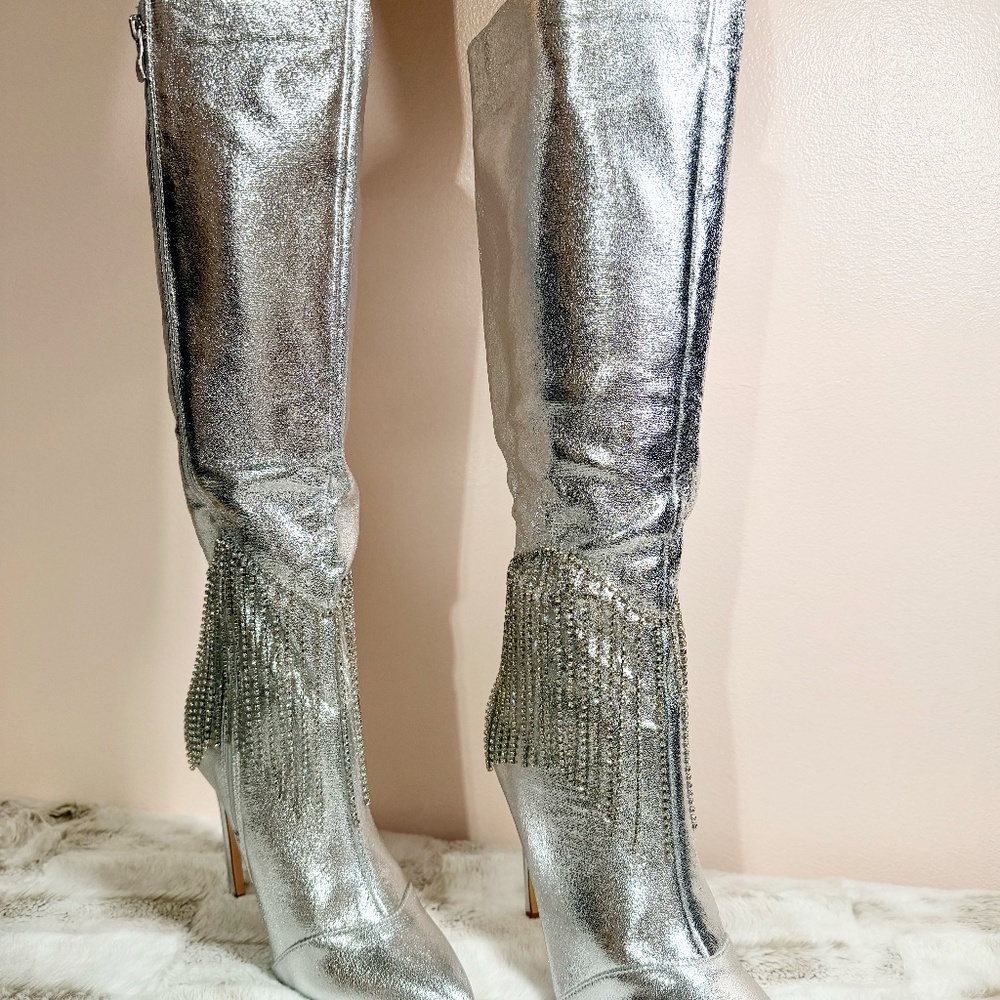 * Berness Silver Metallic  W/Dangling Rhinestone Fringe 4 1/2" Stiletto OTK Boot - Picture 2 of 9